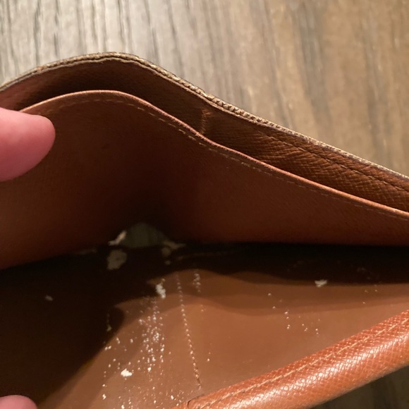 -Louis Vuitton bifold monogram wallet - Picture 8 of 8